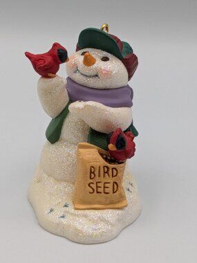 Hallmark Keepsake Snow Buddies 2000, 3rd in Series Christmas Ornament